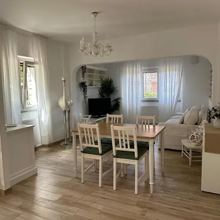 Albicocca * Falconara Marittima